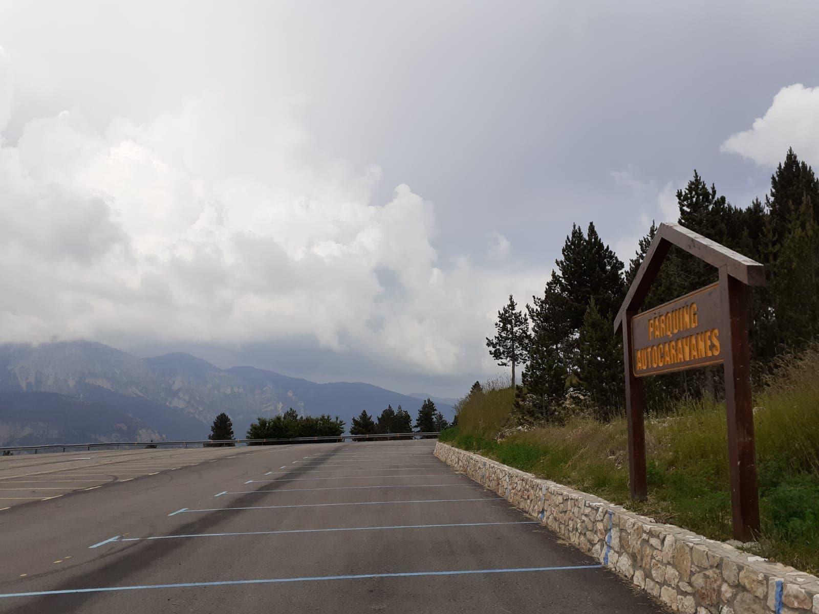 Parking Port del Comte