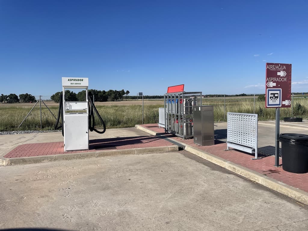 Área de Servicio Navatrans