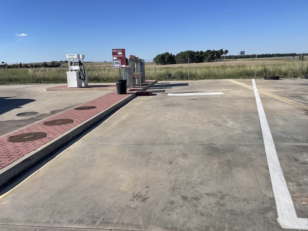 Área de Servicio Navatrans