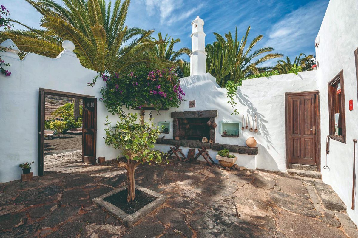 Casa-Museo César Manrique Haría- Casa del Palmeral