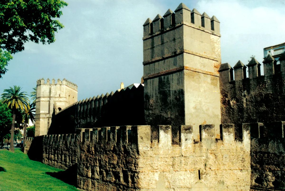 Joyas Ocultas de Sevilla: Las Setas y La Macarena