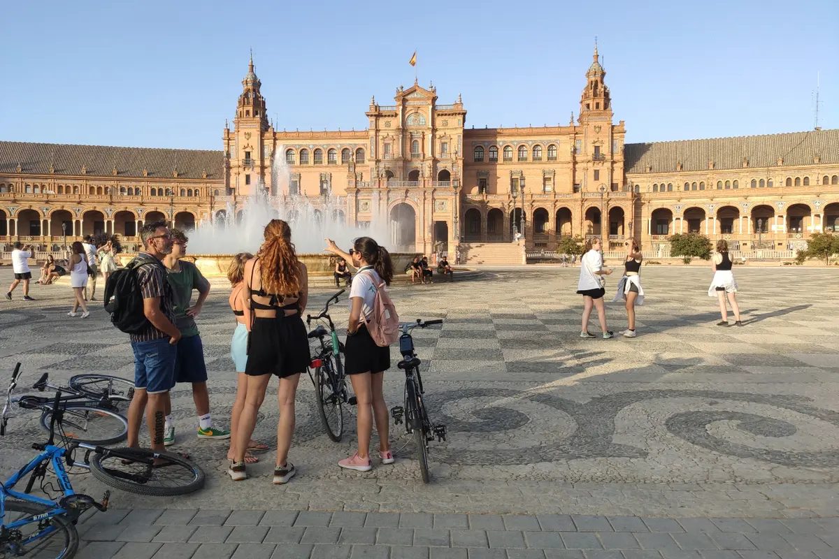 Foto 8 de Tour de Sevilla en bicicleta - Tour en Bici por Sevilla