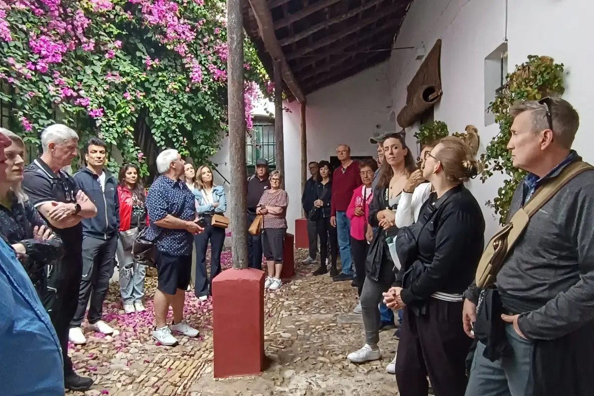 Foto 8 de Visita a las Bodegas Halcón en Lebrija (Sevilla)