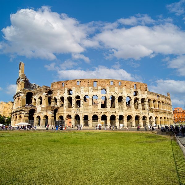 Coliseo con Video Guía IA & Arena Optional