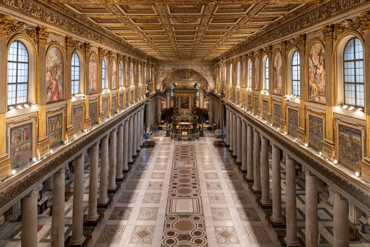 Foto 7 de Visita guiada a la Basílica de Santa María la Mayor