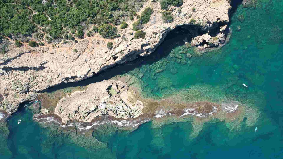 Foto 2 de Tour Cova Tallada y reserva marina desde Denia