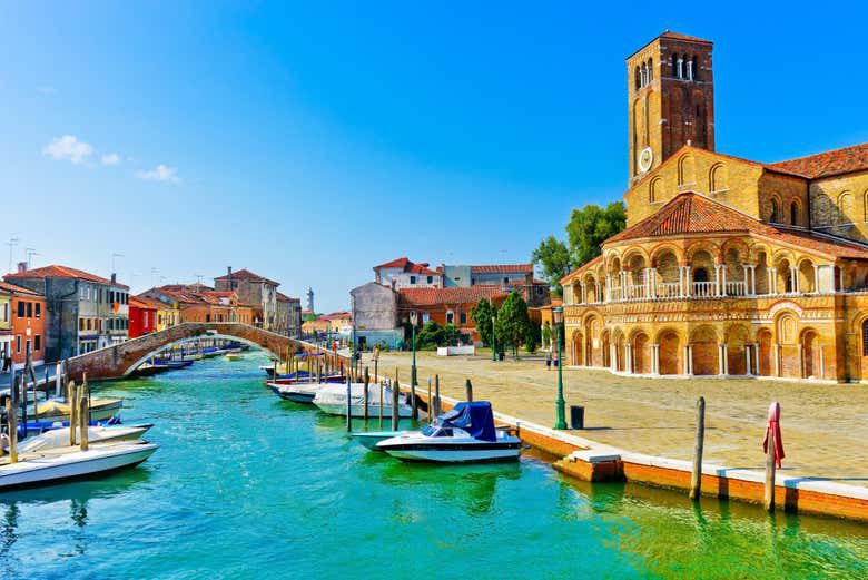Excursión a Murano y Burano + Visita a un taller de vidrio