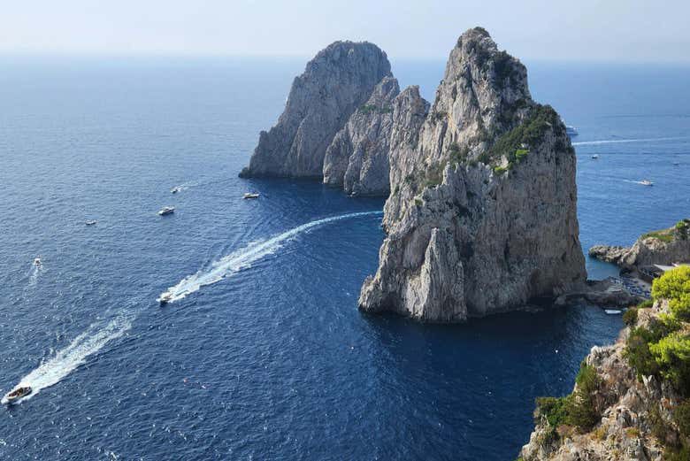Ferry entre Nápoles y Capri