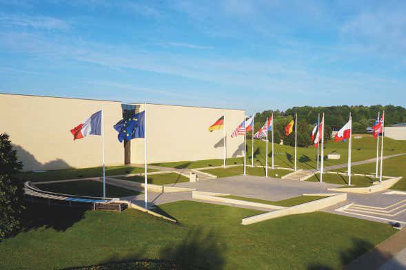 Entrada al Mémorial de Caen
