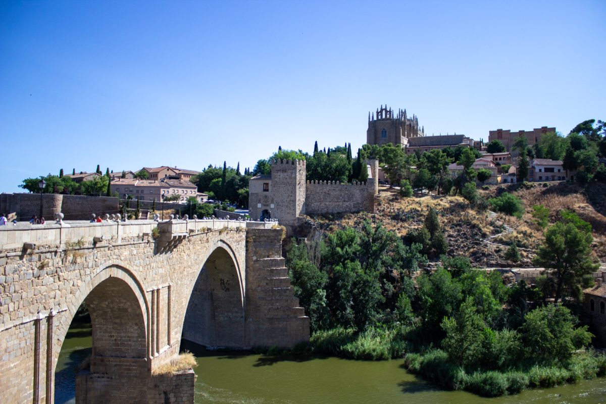 Foto 6 de Tour Guiado a Toledo y Segovia desde Madrid