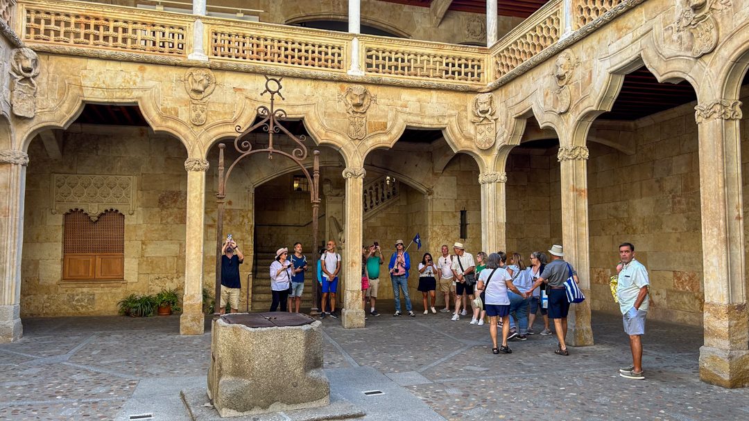Foto 5 de Tour de día completo a Ávila y Salamanca