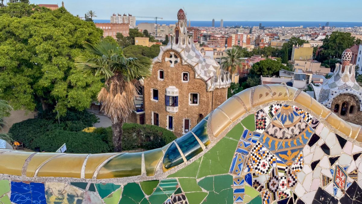 Foto 3 de Tour Guiado a Parque Güell y Sagrada Familia