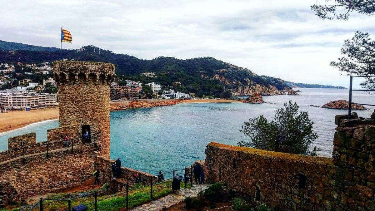 Foto 8 de Excursión a Girona y Tossa de Mar desde Barcelona