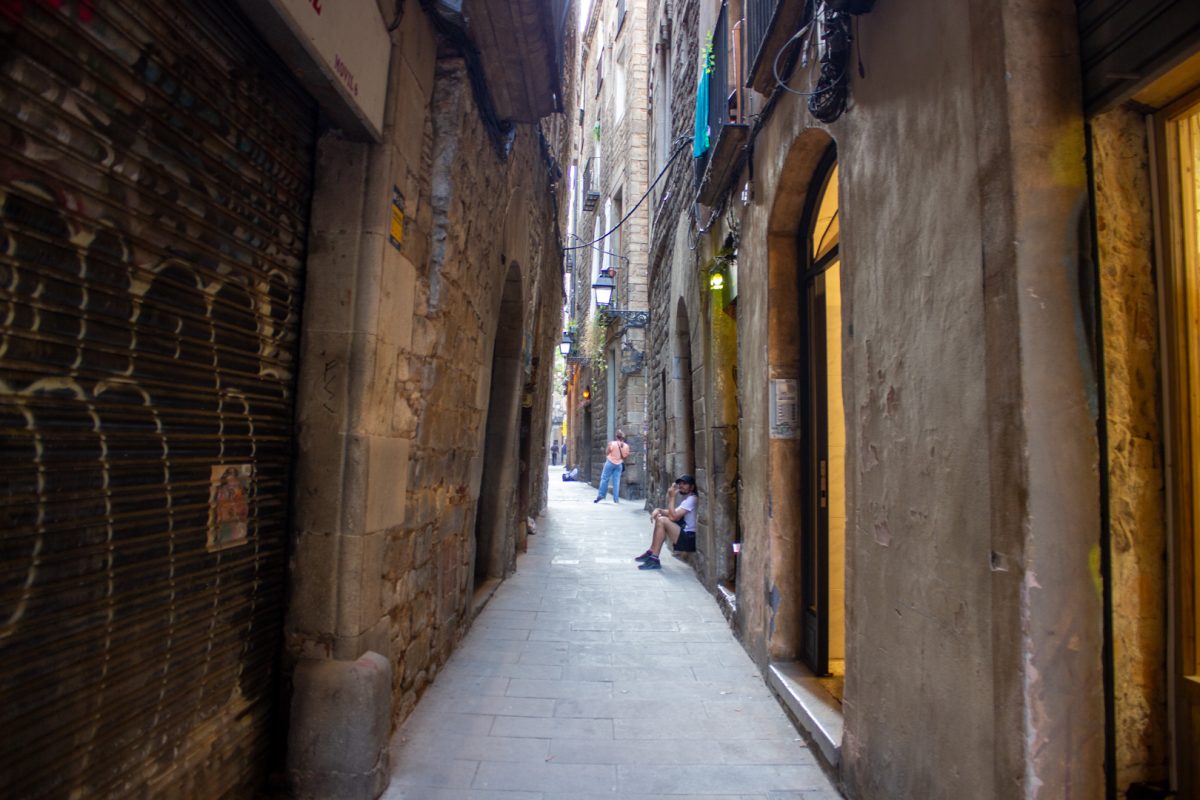 Recorrido a pie por el Barrio Gótico de Barcelona con tapas