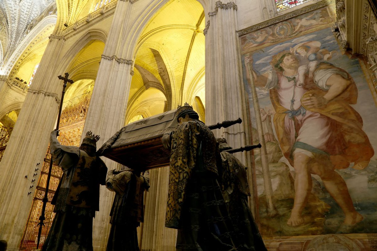 Foto 4 de Tour Guiado a la Catedral de Sevilla