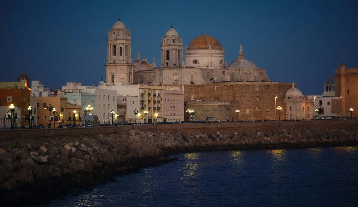 Free Tour Cádiz Nocturna