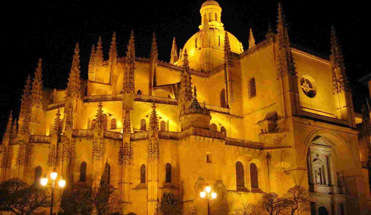 Foto 2 de Tour Leyendas y Misterios de Segovia