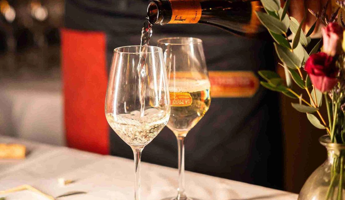 Foto 5 de Visita guiada por Montmartre con degustación de quesos y vino