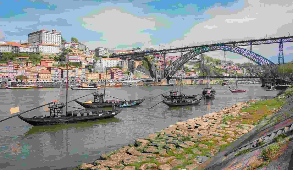 Foto 2 de Crucero de los 6 Puentes en Oporto