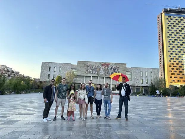 Foto 2 de Free tour completo por Tirana