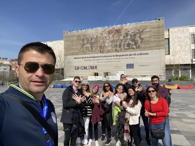 Foto 3 de Free tour completo por Tirana