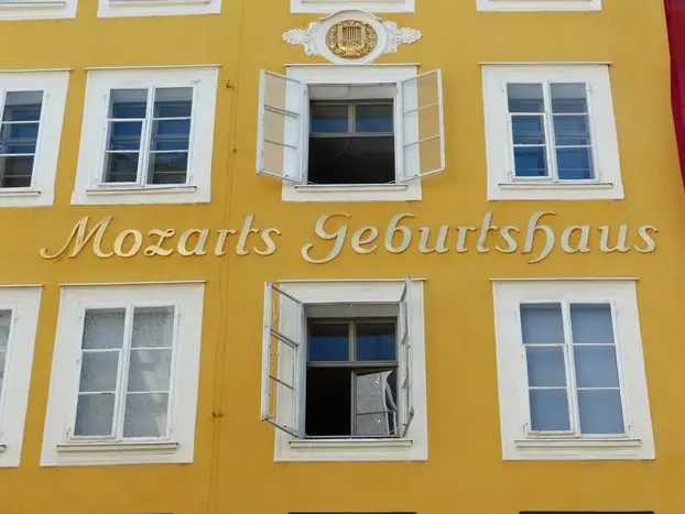 Foto 8 de Free free tour por el centro histórico de Salzburgo