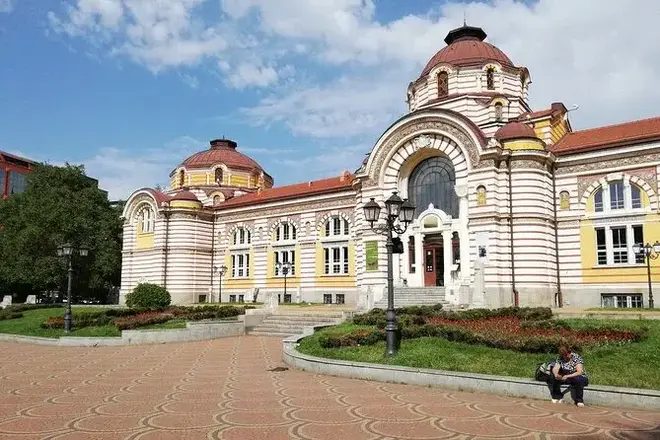 Foto 2 de Free tour por el centro histórico de Sofía