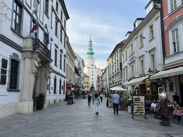 Foto 4 de CENTRO Y CASTILLO CON LOCALES: La historia de Bratislava.
