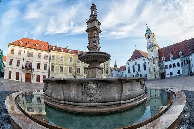 Foto 4 de EL MEJOR FREE TOUR nº 1 imprescindible Bratislava