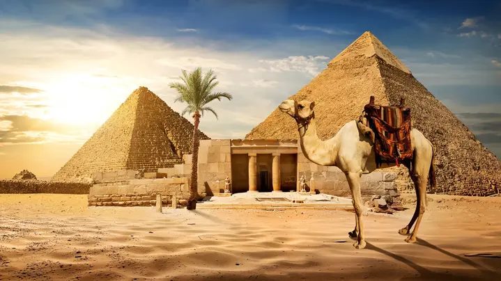 FREETOUR POR LAS PIRÁMIDES DE GIZA Y LA MAGESTUOSA ESFINGE