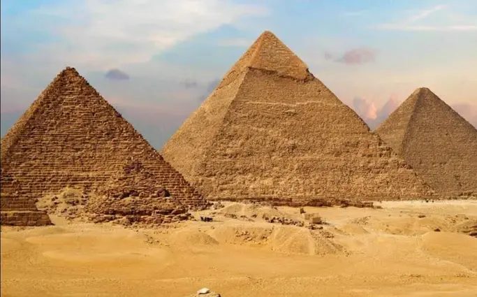 Foto 4 de FREETOUR POR LAS PIRÁMIDES DE GIZA Y LA MAGESTUOSA ESFINGE