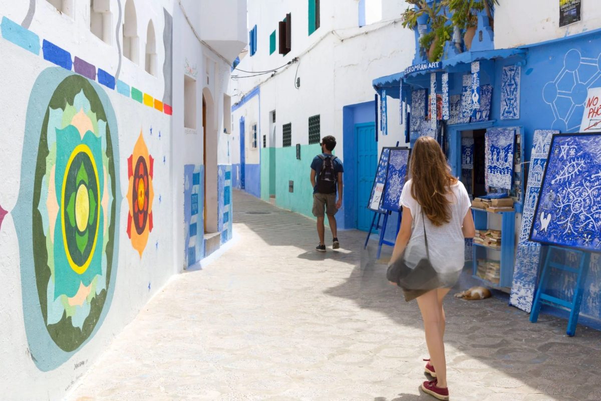 Foto 7 de ¡Explora Asilah con un guía local, arte e historia atlántica!