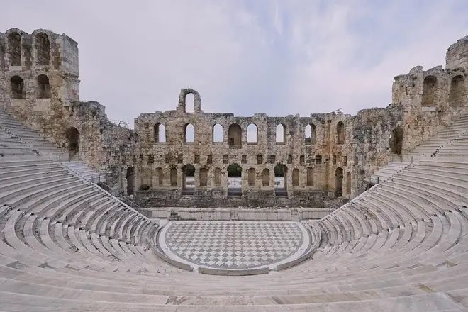 Visita guiada gratuita por el centro histórico de Atenas: datos, mitos y anécdotas sobre el pasado y el presente