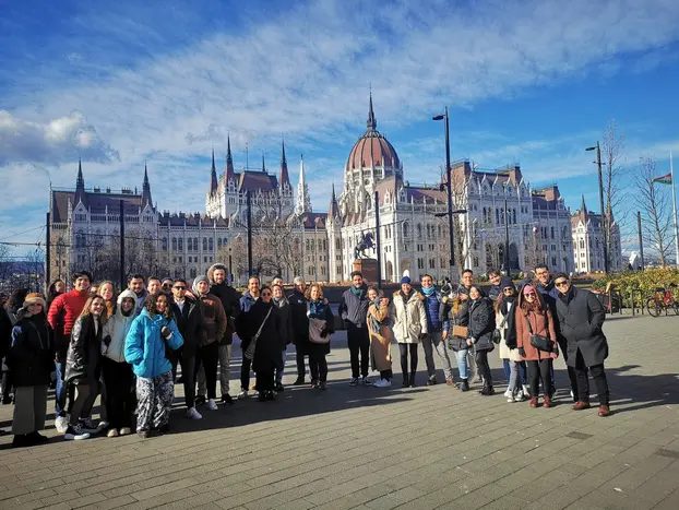 Foto 5 de Free Tour Budapest Esencial con Guías Locales