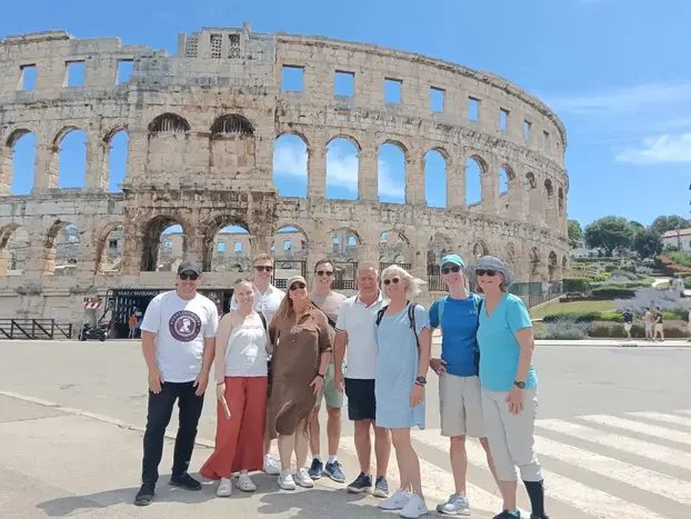 Explora la esencia de Pula con un auténtico local - Augustus Walks