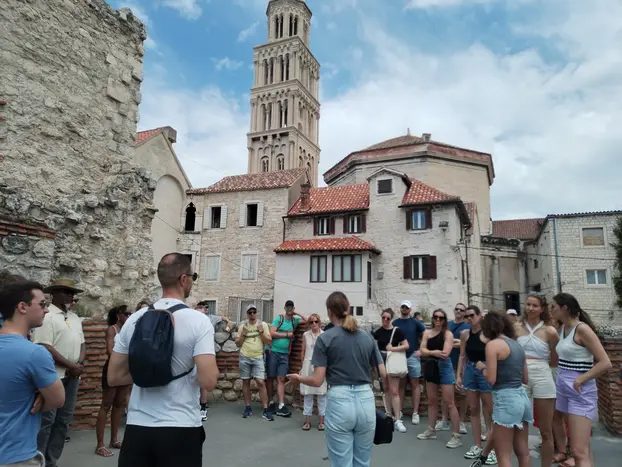 IMPERDIBLE Free tour por Split