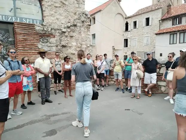 Foto 6 de Únete al free tour n.° 1 en Split