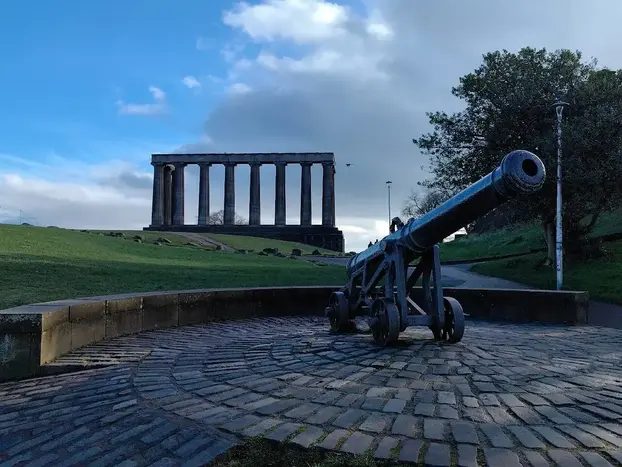 Foto 3 de Free Tour : Calton Hill, Edimburgo, Parlamento escocés y Palacio Holyrood