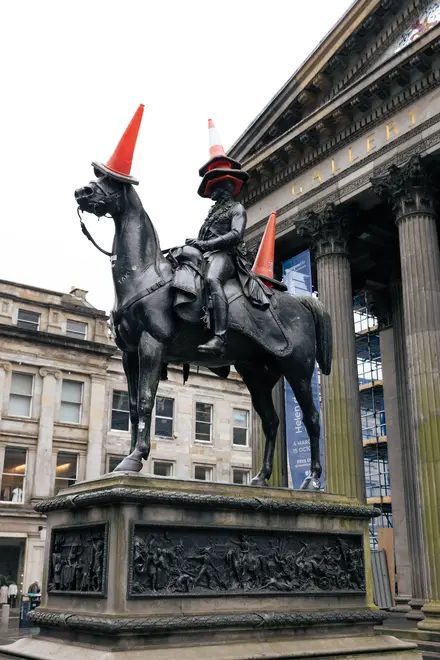 Foto 2 de La misteriosa y magnífica historia de Glasgow