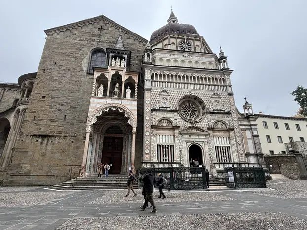 Foto 3 de Tour Histórico por Cita Alta de Bérgamo con guía oficial