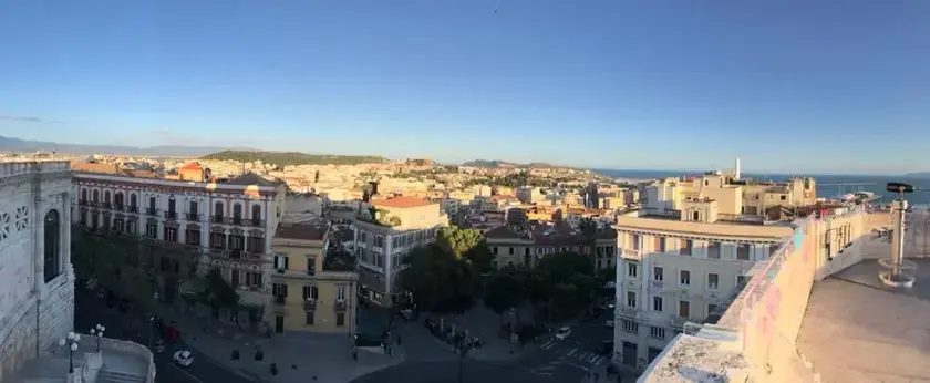 Foto 19 de Free tour por Cagliari: senderismo urbano al atardecer