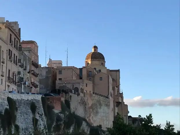 Foto 20 de Free tour por Cagliari: senderismo urbano al atardecer