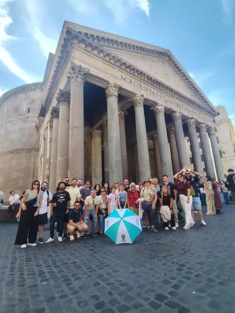 Foto 2 de Free tour Roma: Descubre los monumentos icónicos