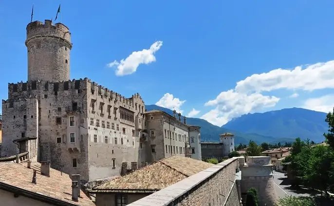 Trento: paseo por el centro histórico entre historia, leyendas y curiosidades