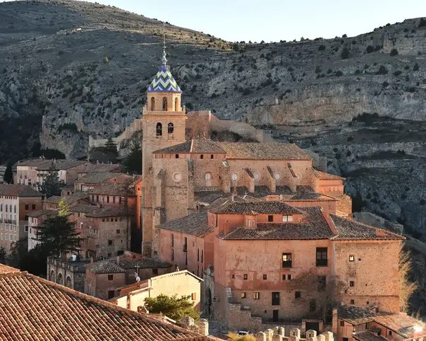 Foto 3 de Albarracín Guías Oficiales, Historia Secretos y Leyendas