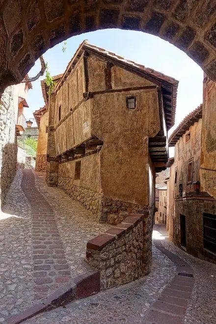 Foto 4 de Albarracín Histórico y Monumental -Free tour-