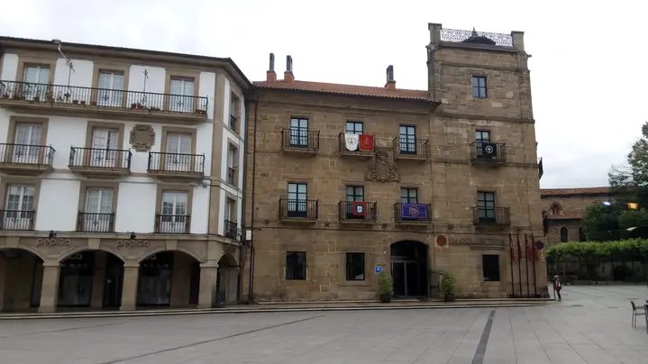 Foto 3 de Freetour completo por Avilés: medieval, barroco y moderno