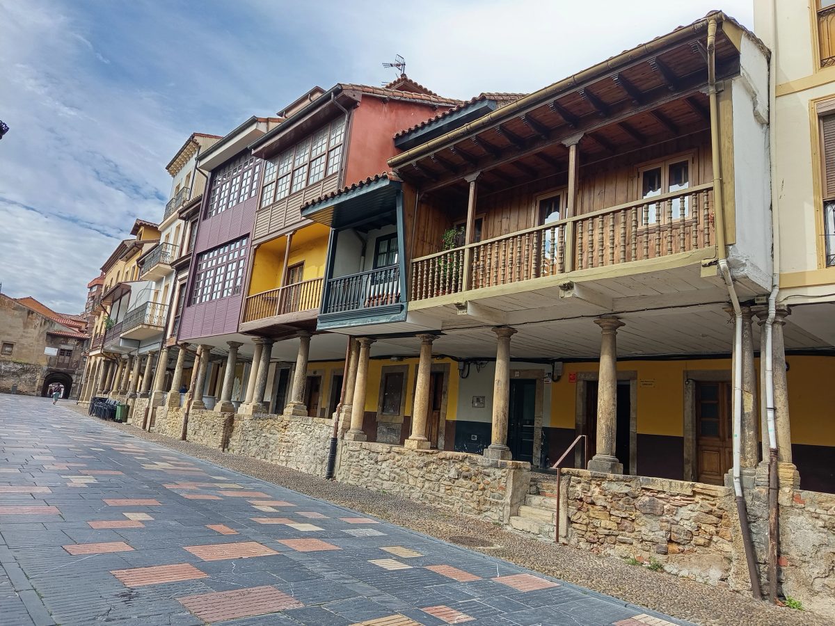 Foto 7 de Freetour completo por Avilés: medieval, barroco y moderno