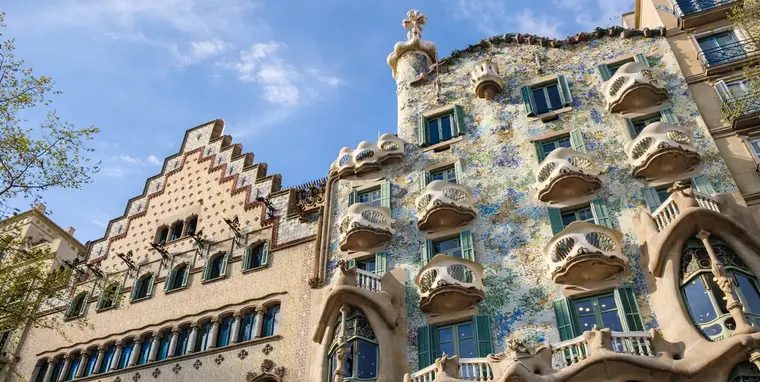 Free Tour de Gaudí y el Modernismo con Sagrada Familia