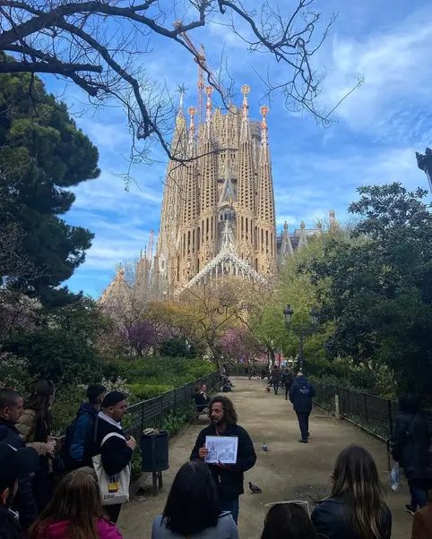 Free Tour de Gaudí, Sagrada Familia y el Modernismo
